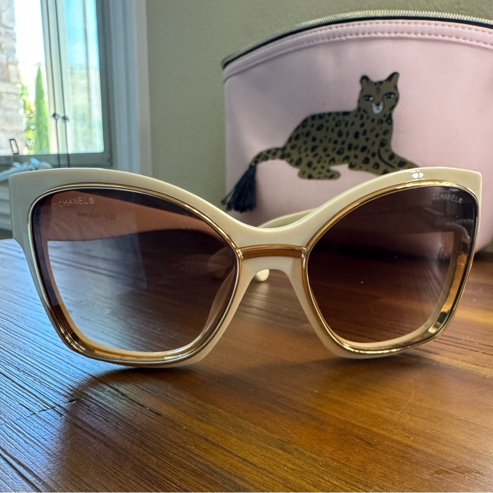 Chanel beige white gold sunglasses